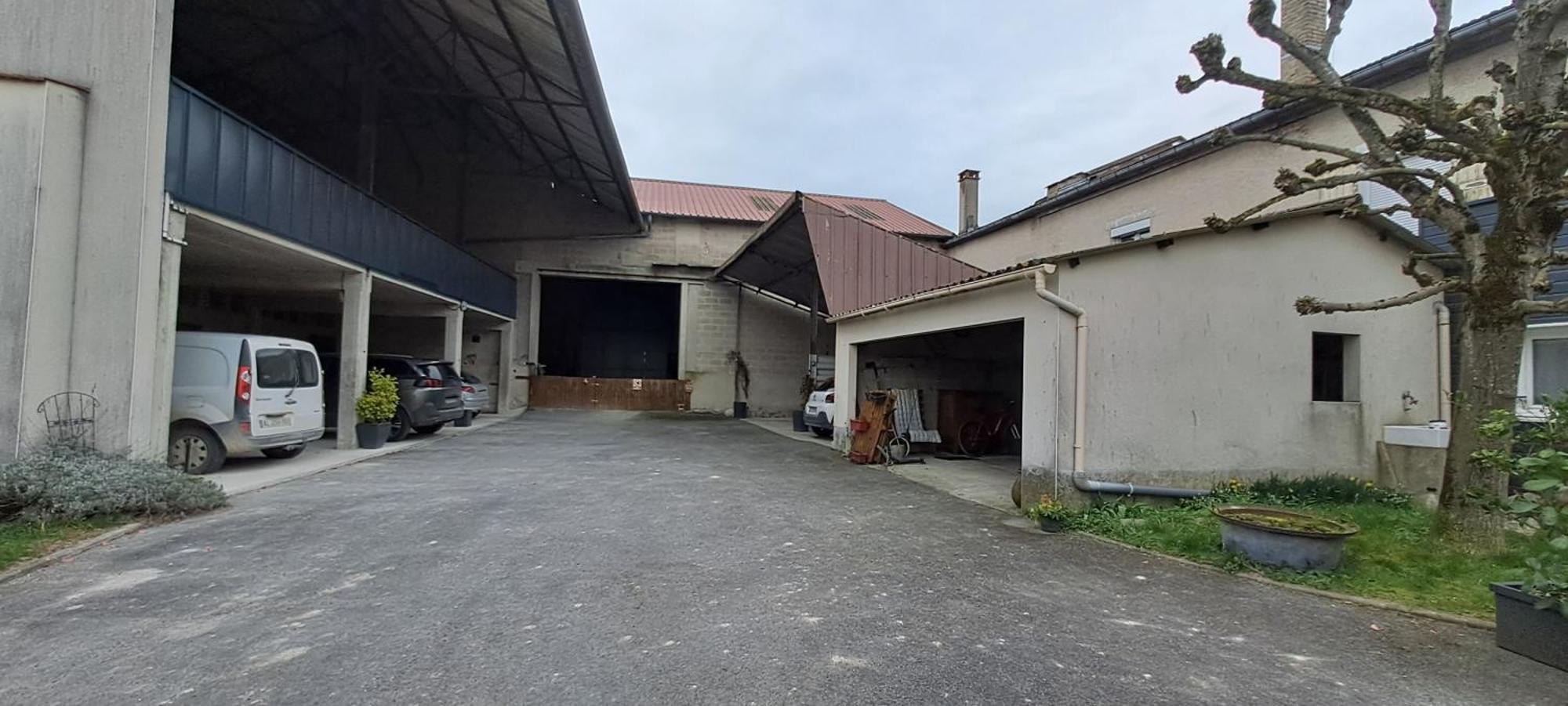 Cour La Dame Chez Beatris Et Christophe Janson Les Grandes-Loges Zewnętrze zdjęcie
